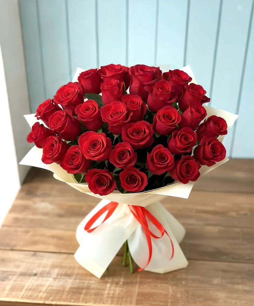 Букет 29 Красных роз в Лесной Свердловской области