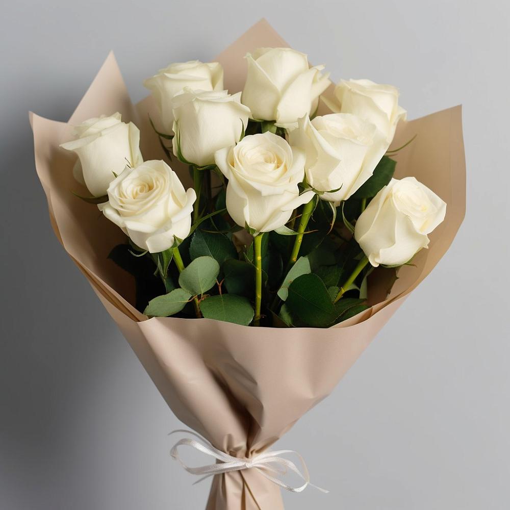 Букет 9 Белых роз Эдлесс Лав в Лесной Свердловской области