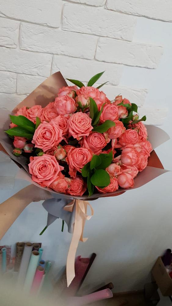 Букет цветов из: Розы в Лесной Свердловской области