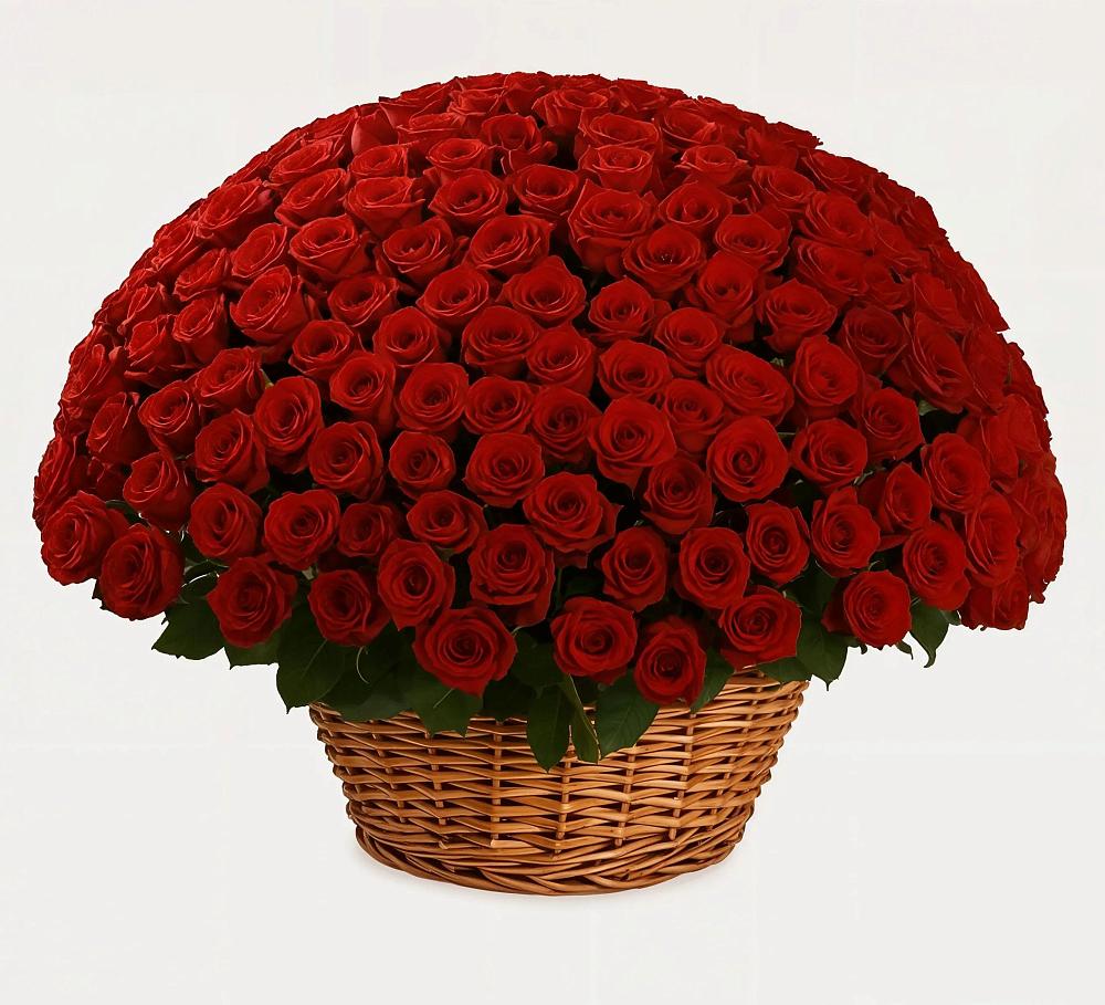 Премиум букет из: Розы в Лесной Свердловской области