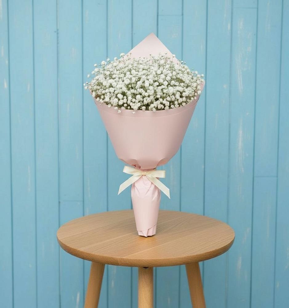 Букет цветов из: Гипсофила в Лесной Свердловской области