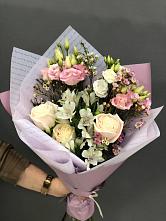 Букет цветов из:  Альстромерии, Розы и Лизиантусы #REPLACE_PRED# Лесной Свердловской области