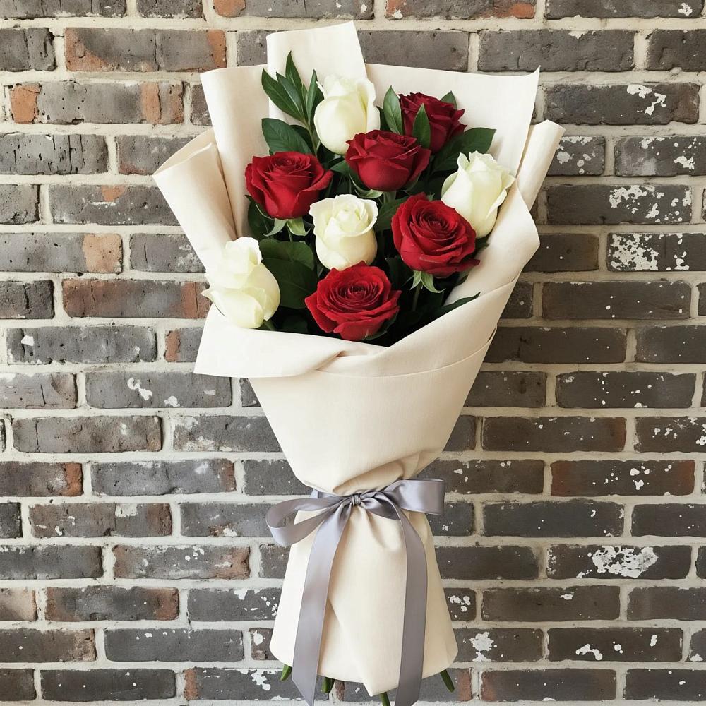 Букет цветов из: Розы в Лесной Свердловской области