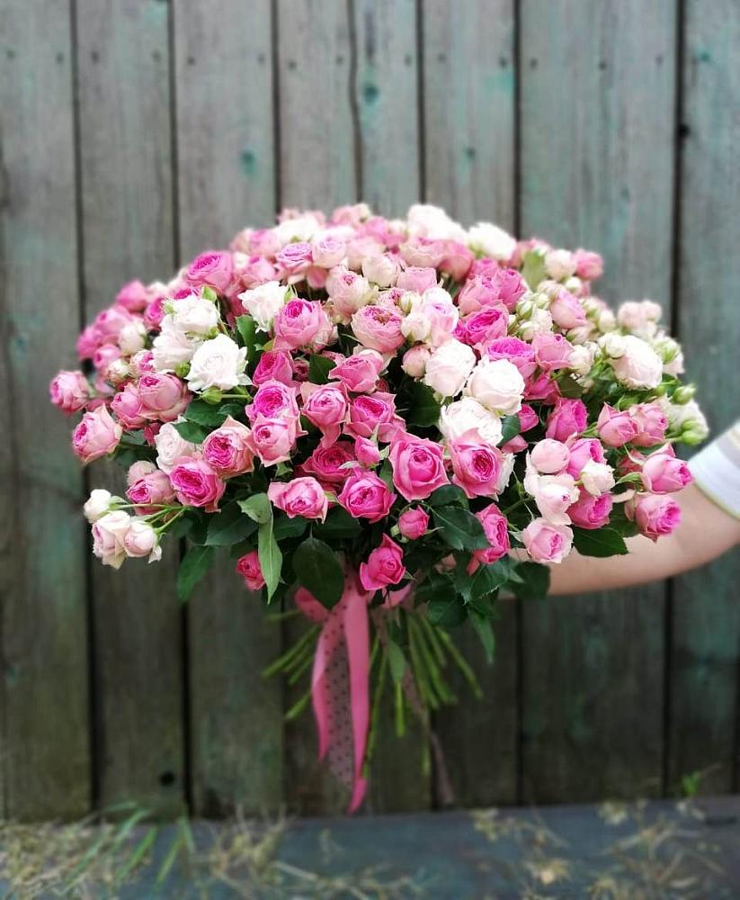 Букет Розовые кустовые розы Натали и Лав Лидия в Лесной Свердловской области