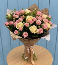 Букет цветов из:  Розы #REPLACE_PRED# Лесной Свердловской области