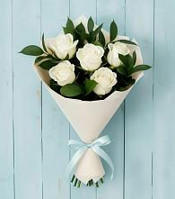 Букет цветов из:  Розы в Лесной Свердловской области