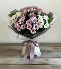 Букет цветов из:  Хризантемы и Розы в Лесной Свердловской области