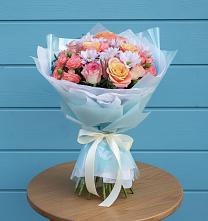 Букет цветов из:  Хризантемы и Розы в Лесной Свердловской области