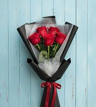Букет цветов из:  Розы в Лесной Свердловской области