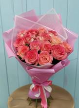 Букет 15 Розовых роз Равель в Лесной Свердловской области