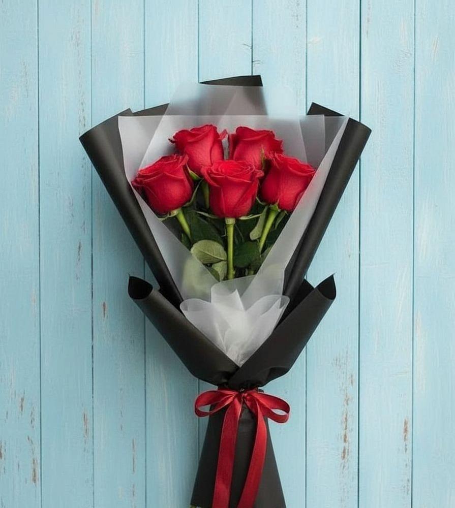 Букет цветов из: Розы в Лесной Свердловской области