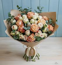 Букет цветов из:  Альстромерии и Розы в Лесной Свердловской области