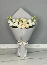 Букет цветов из:  Розы и Лизиантусы #REPLACE_PRED# Лесной Свердловской области