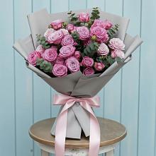 Букет цветов из:  Розы #REPLACE_PRED# Лесной Свердловской области